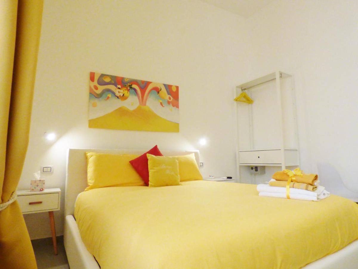 B&B Lemon Flats เนเปิลส์ ภายนอก รูปภาพ